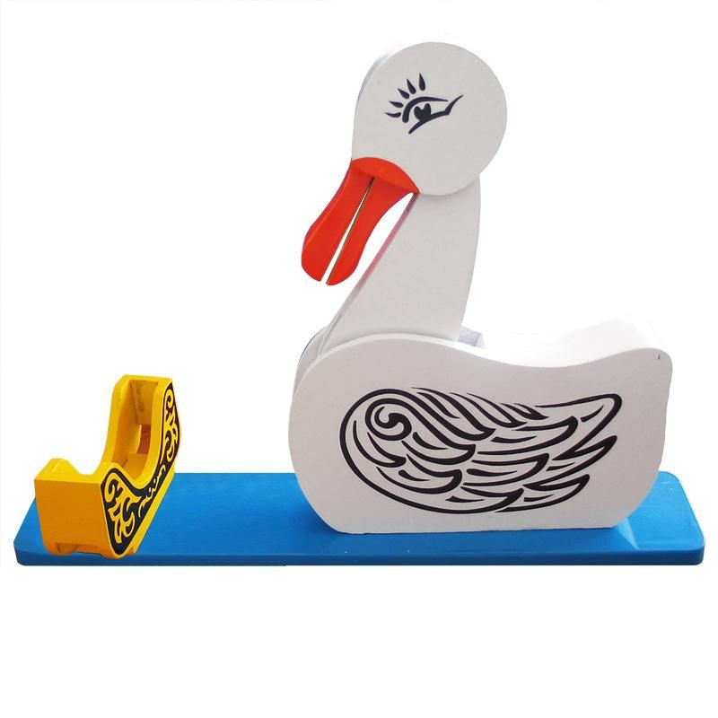 Card Duck : Le Canard au Jeu de Cartes Magique