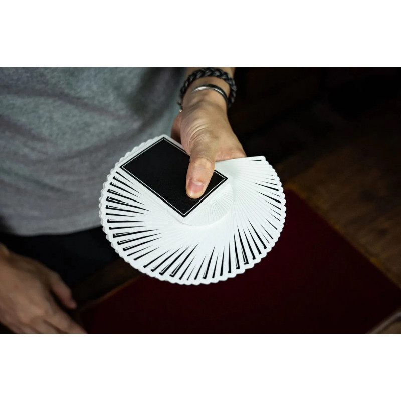 Éventail avec le jeu de cartes Pure TCC