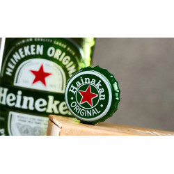 The Clink (Cap in Bottle) by Iarvel Magic and Wonder House (Heineken)