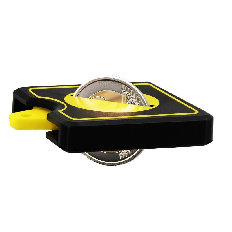 Détail du gimmick Coin Thru Coin pour pièces de 2 Euro