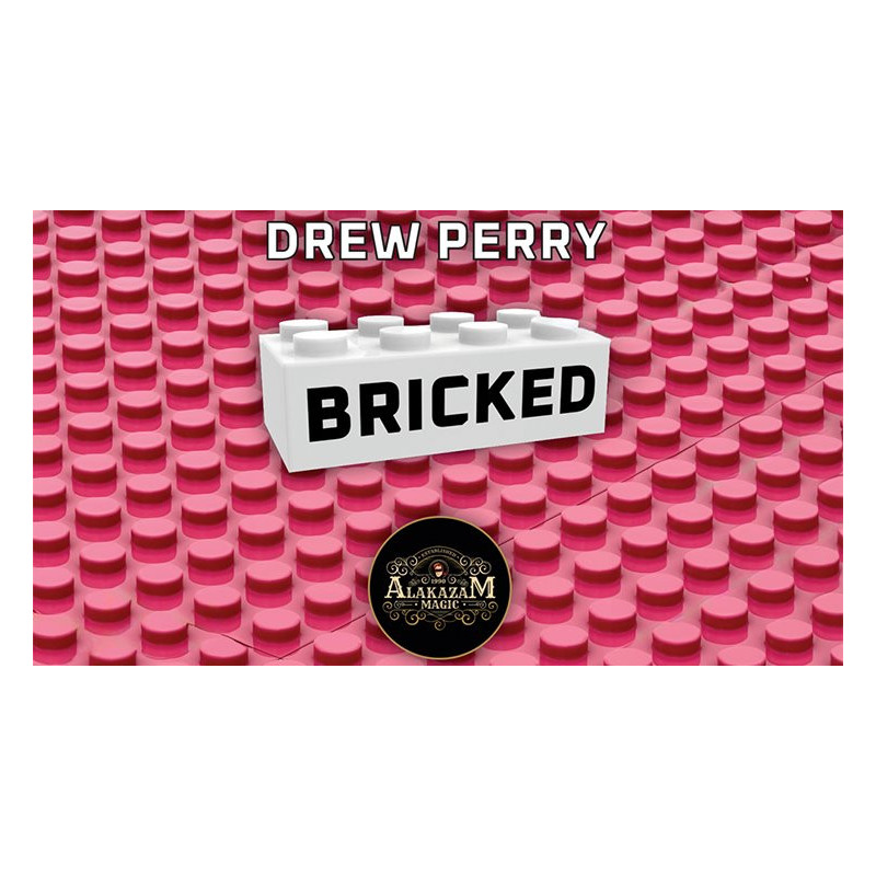 Bricked by Drew Perry, transformation d’un jeu de cartes en bloc solide