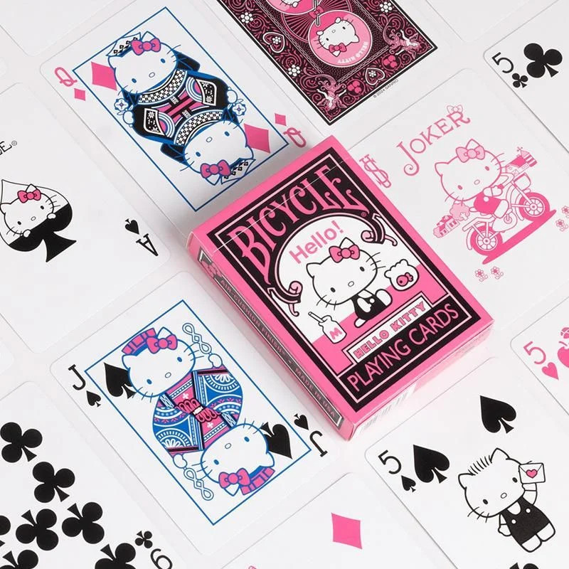 cartes Bicycle Hello Kitty montrant la finition Air-Cushion pour une glisse parfaite en cartomagie