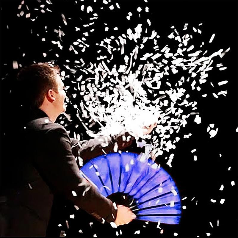 Confettis magiques pour effet de tempête de neige